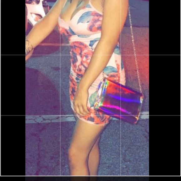 Dress - Picture 2 of 5